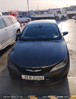 Chrysler 200